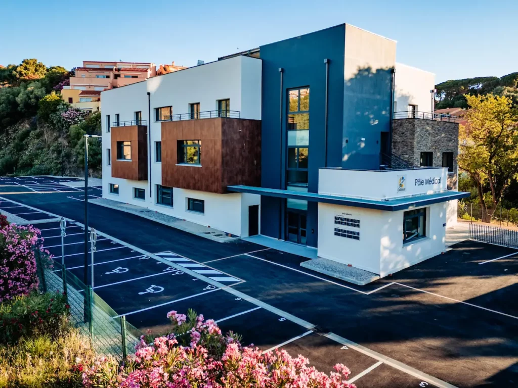 Visiotec ophtalmologue collioure batiment exterieur
