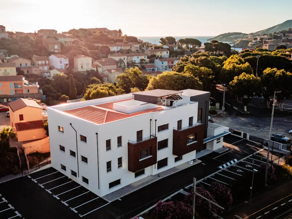 Visiotec ophtalmologue collioure batiment parking